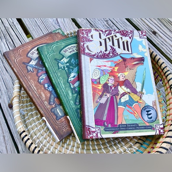 Young Adult Graphic Novels SPERA & BERONA’S WAR 1 & 2 Hardback Books Lot Set - Picture 1 of 9